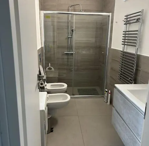 La Casa Di Silvio Ai Giardini Reali Apartamento *