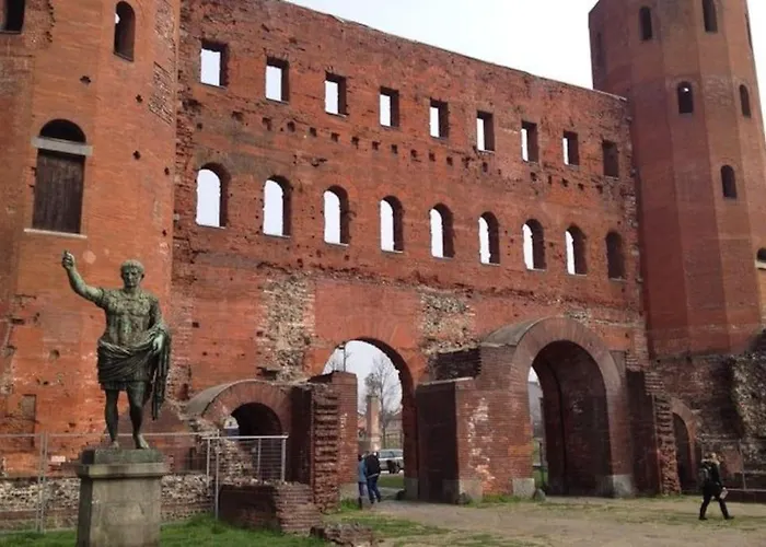 La Casa Di Silvio Ai Giardini Reali Turín