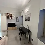 Appartement La Casa Di Silvio Ai Giardini Reali